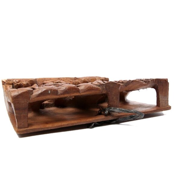 Vintage Balinese Wooden Hand Carved 3D Art Wall Hang Lightweight Wood Brown - Picture 10 of 15